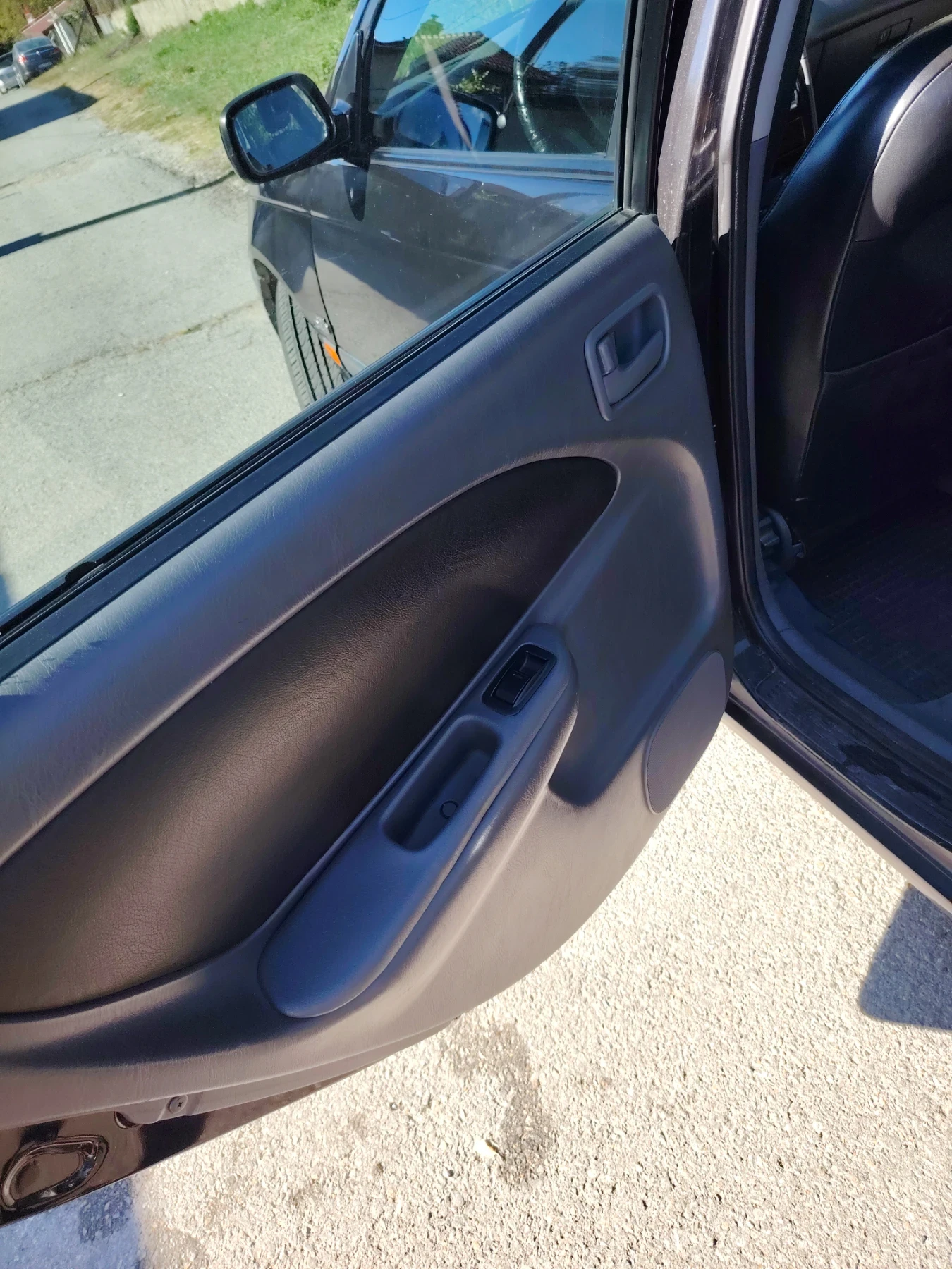 Toyota Avensis | Mobile.bg � ����������� 8