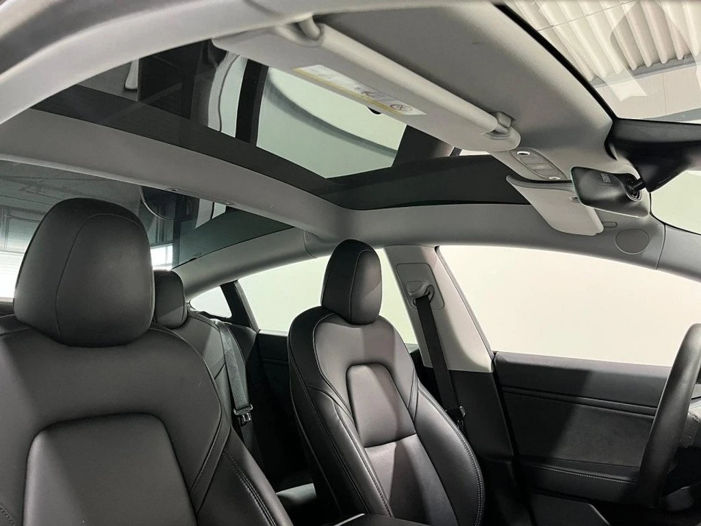 Tesla Model 3 Long Range 75 kWh , снимка 13 - Автомобили и джипове - 53986426