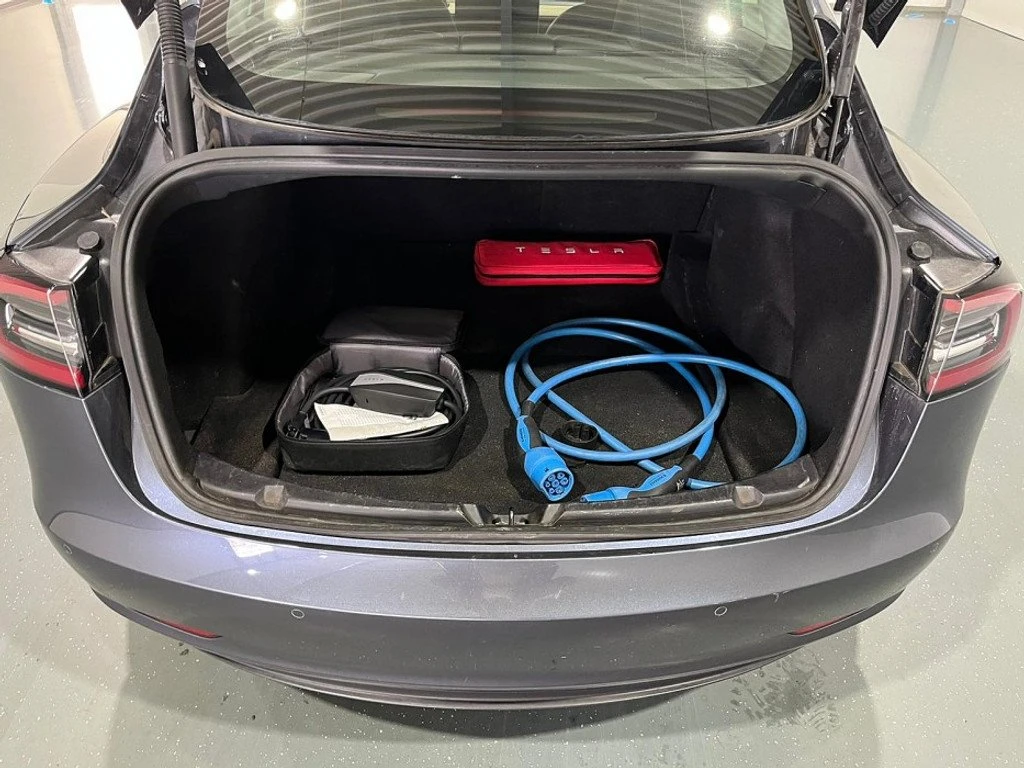 Tesla Model 3 Long Range 75 kWh , снимка 14 - Автомобили и джипове - 53986426