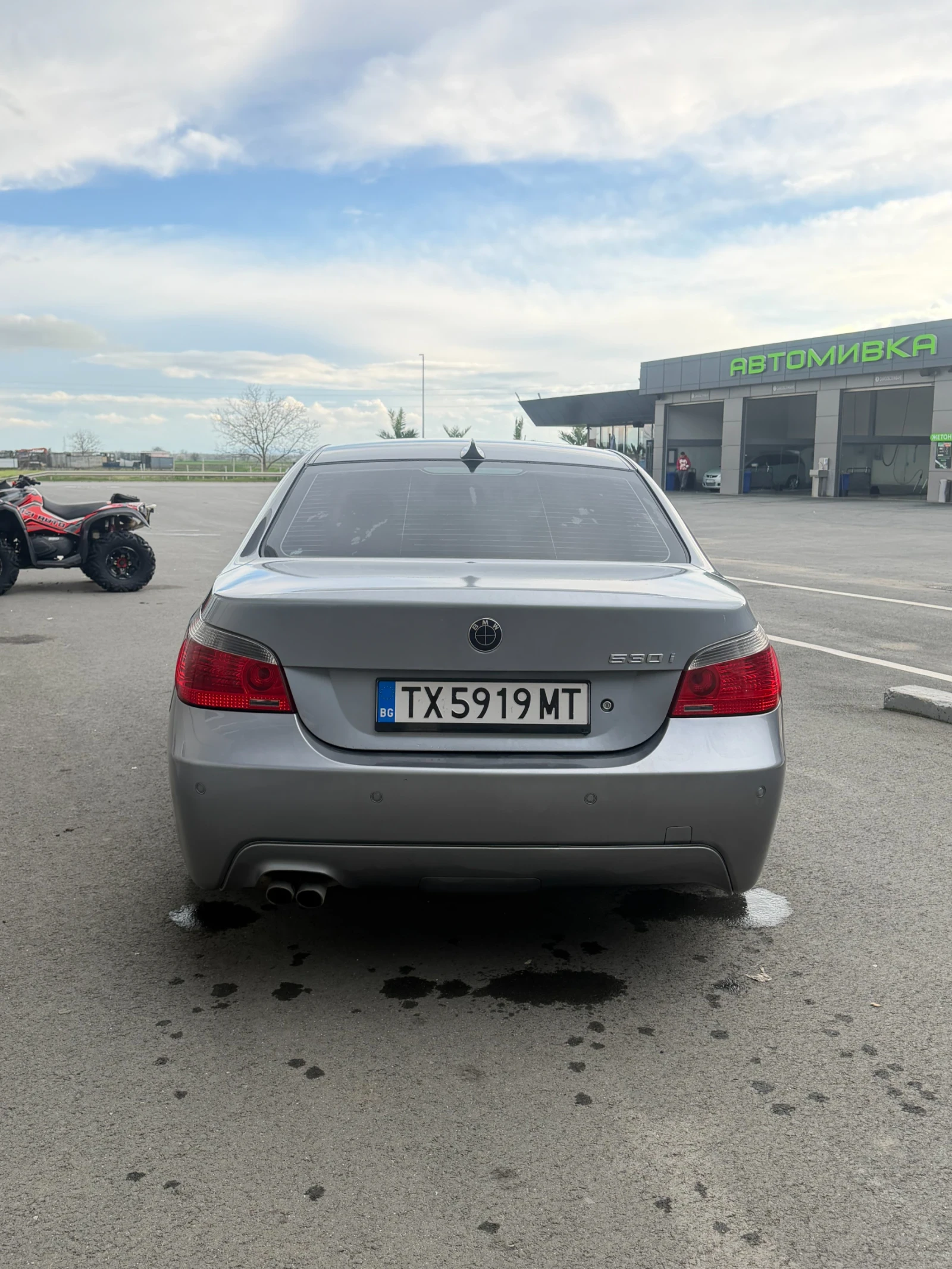BMW 530 Е60 БЕНЗИН/ГАЗ, СМЕНЕНИ ВЕРИГИ, снимка 5 - Автомобили и джипове - 54083184