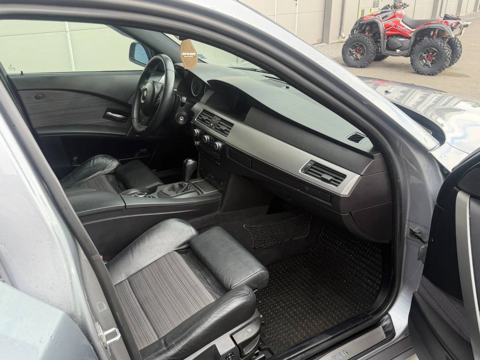 BMW 530 Е60 БЕНЗИН/ГАЗ, СМЕНЕНИ ВЕРИГИ, снимка 8 - Автомобили и джипове - 54083184