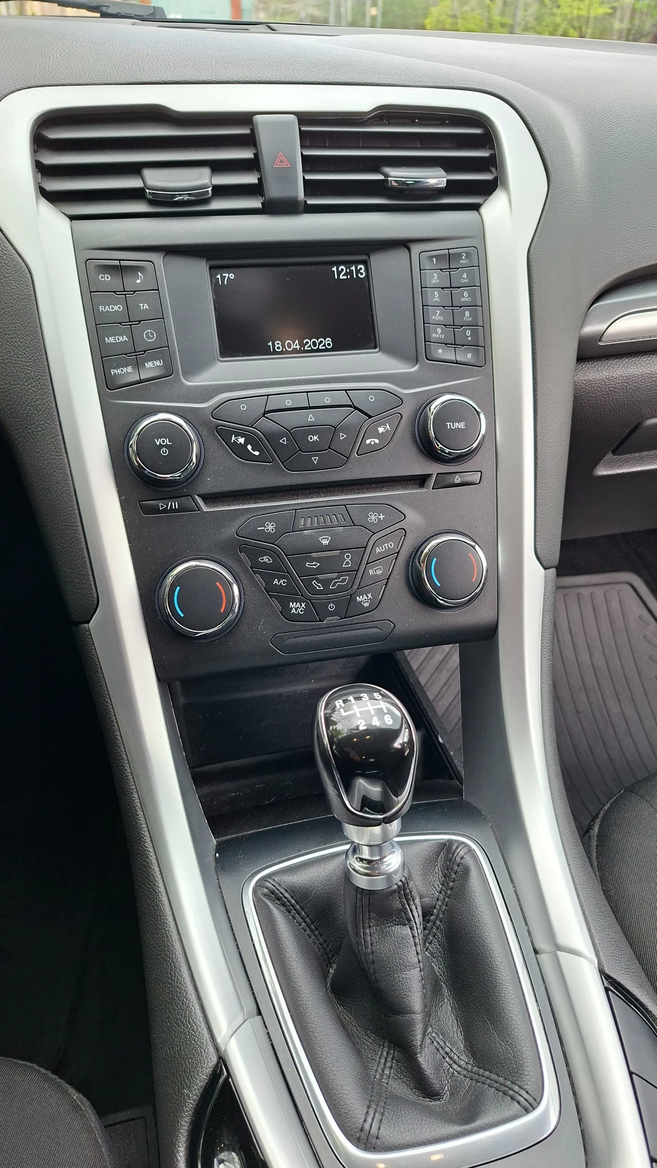 Ford Mondeo, снимка 9 - Автомобили и джипове - 54248083