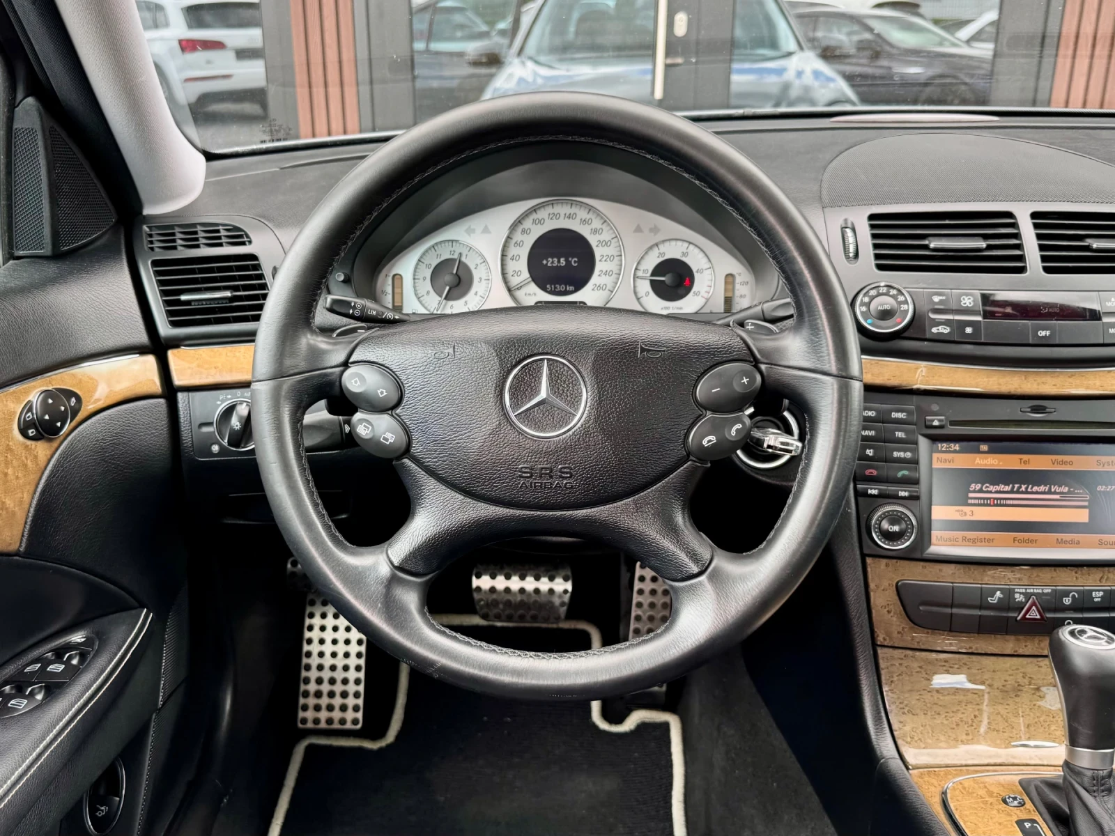 Mercedes-Benz E 280 Avantgarde* 7G-Tronic* Лизинг, снимка 10 - Автомобили и джипове - 54547673