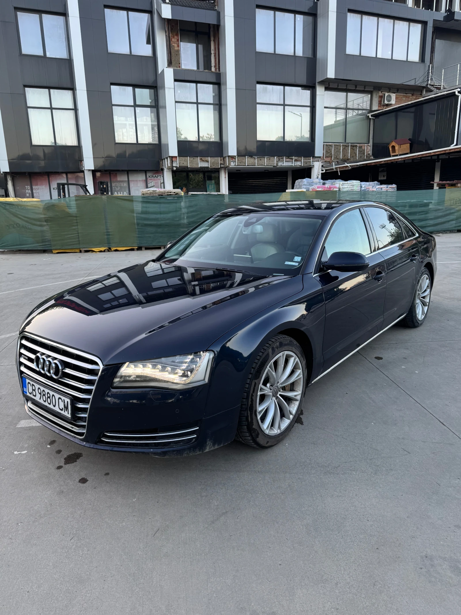Audi A8, снимка 16 - Автомобили и джипове - 54693533