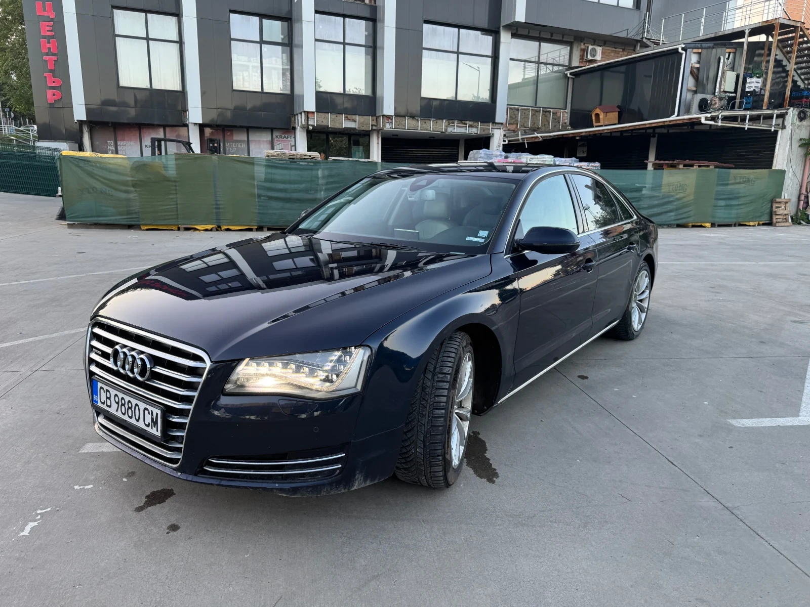 Audi A8, снимка 2 - Автомобили и джипове - 54693533