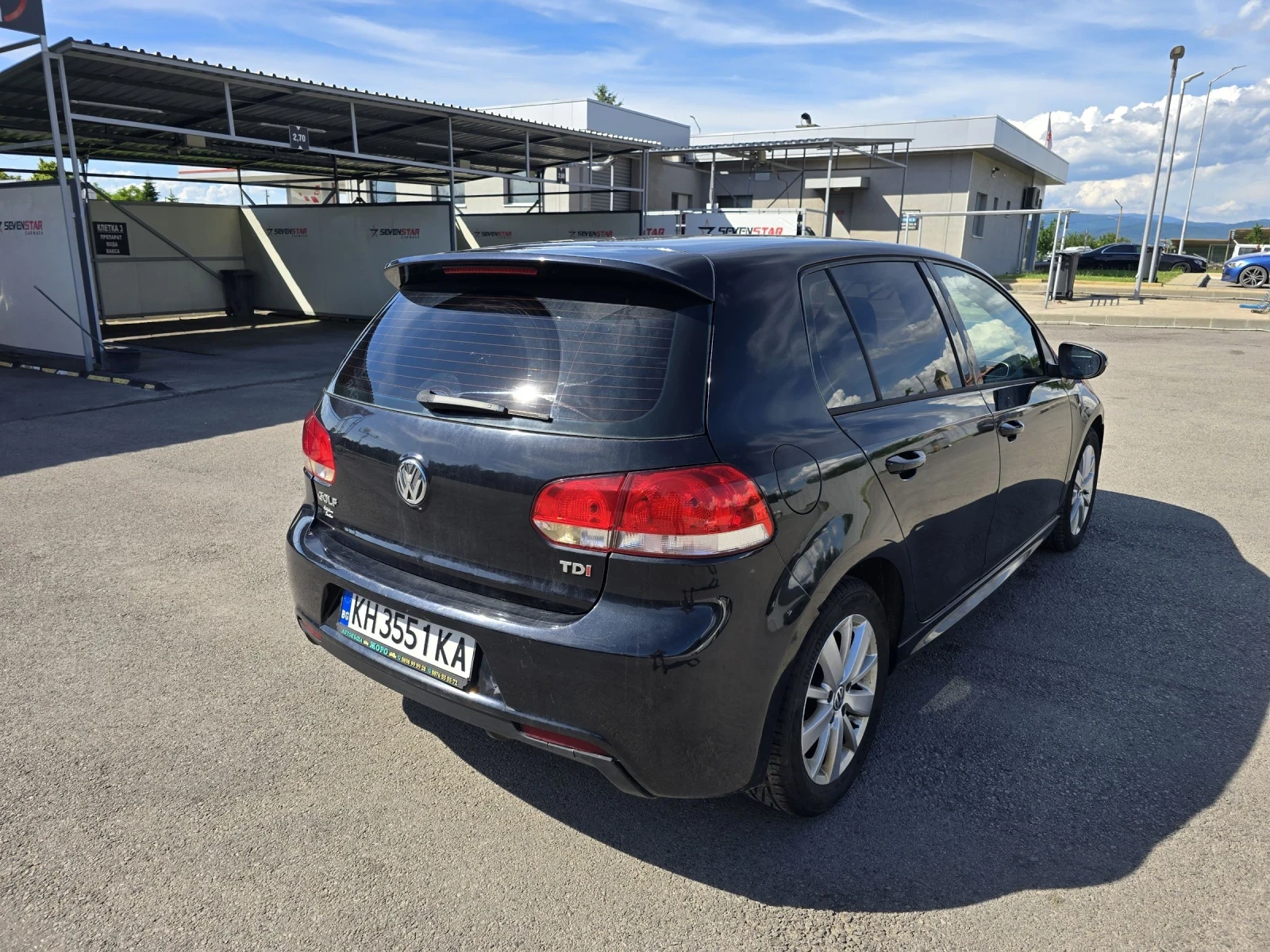 VW Golf 1600 куб.см , снимка 7 - Автомобили и джипове - 54823120