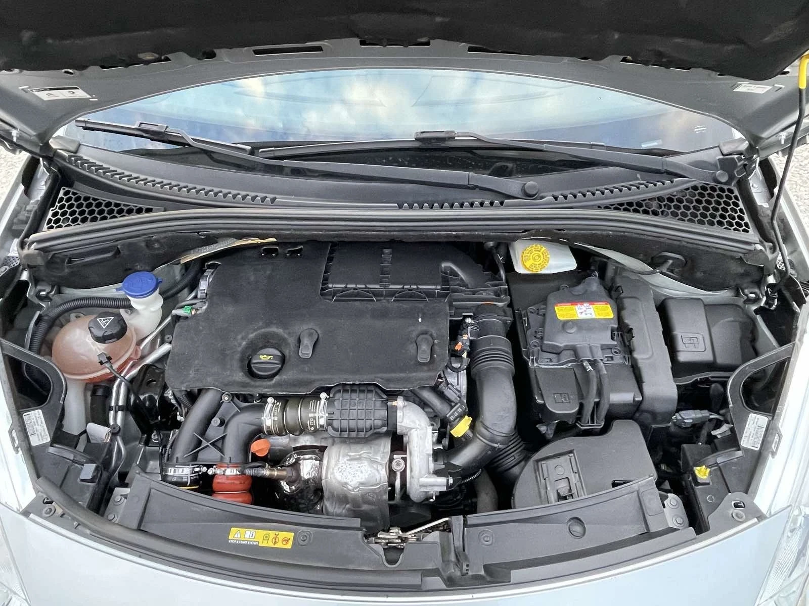 Citroen C3 1.6 e-HDI, снимка 15 - Автомобили и джипове - 54974846