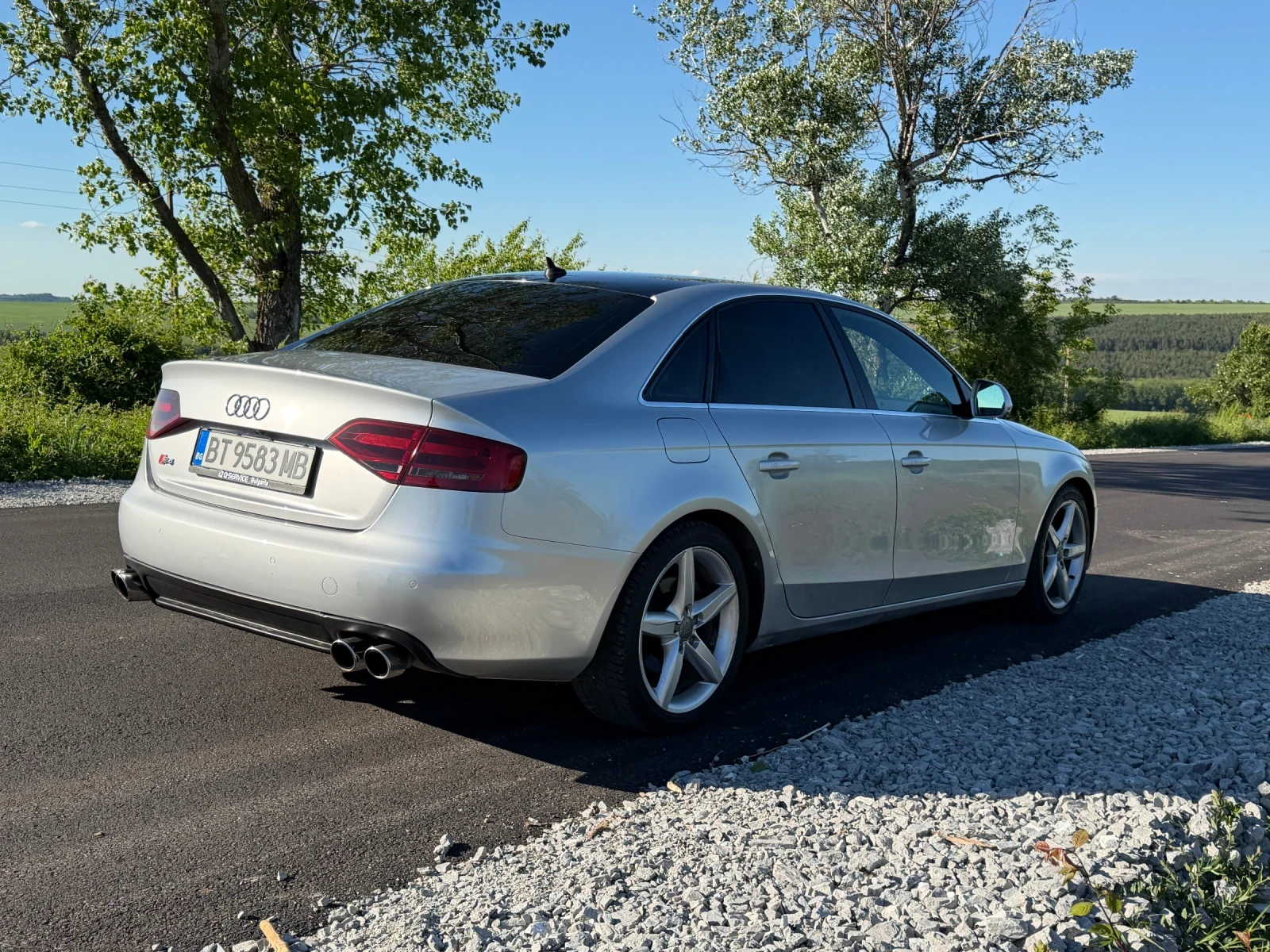 Audi A4 3.2FSI QUATTRO , снимка 5 - Автомобили и джипове - 54976485