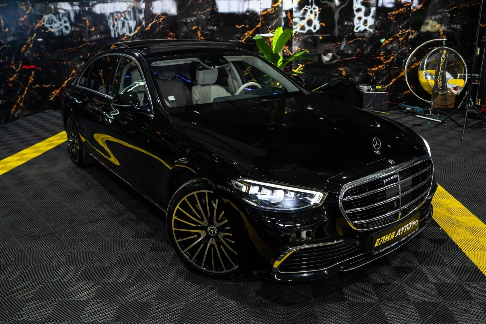 Mercedes-Benz S 350 D LONG 4MATIC AMG LINE LED ПАНО BURM ЛИЗИНГ 100%, снимка 2 - Автомобили и джипове - 55491535