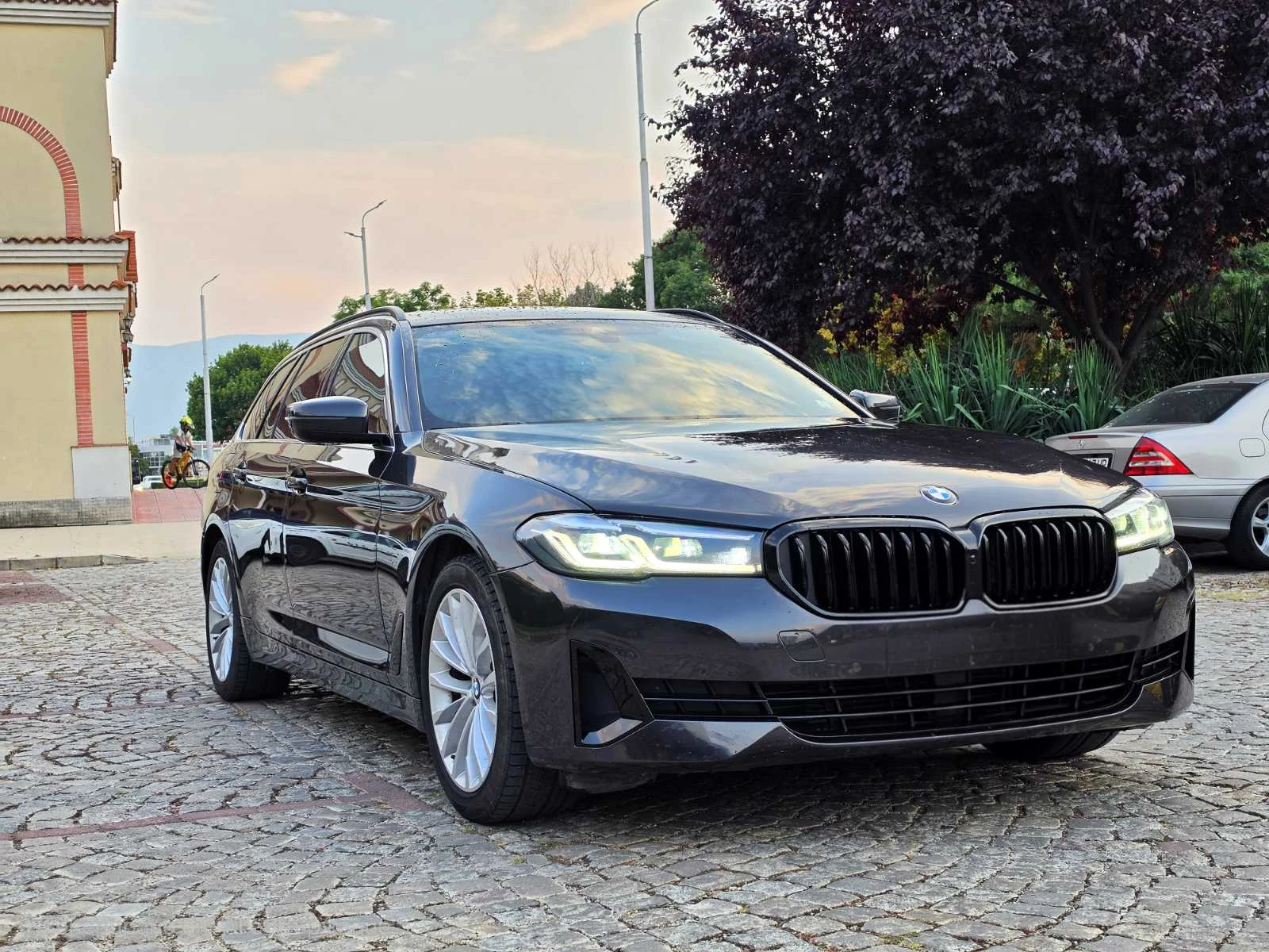 BMW 520, снимка 2 - Автомобили и джипове - 55778764