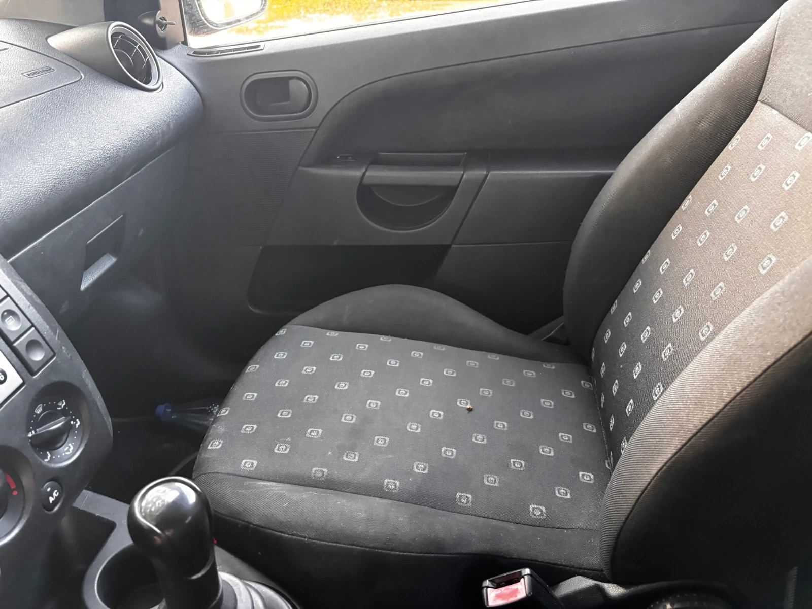 Ford Fiesta, снимка 8 - Автомобили и джипове - 55987846