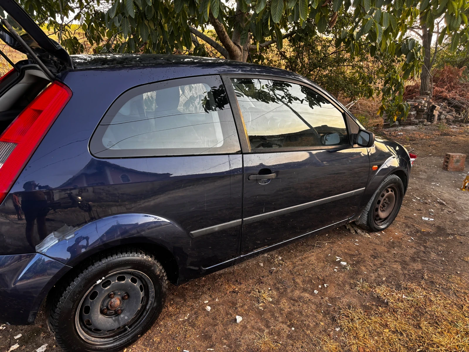 Ford Fiesta, снимка 2 - Автомобили и джипове - 55987846