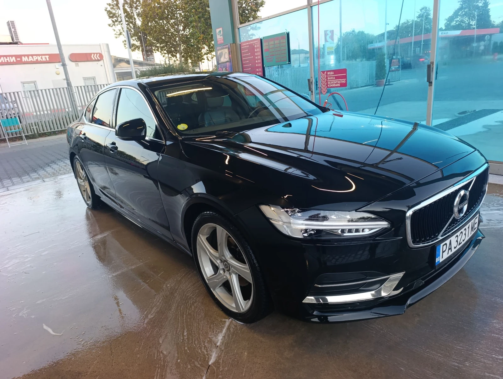 Volvo S90, снимка 2 - Автомобили и джипове - 56381321