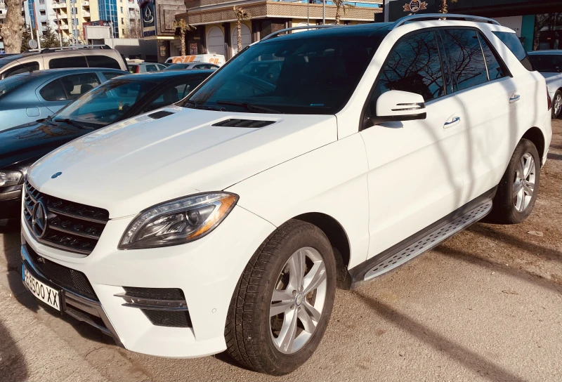 Mercedes-Benz ML 350 AMG LINE, снимка 2 - Автомобили и джипове - 46774256