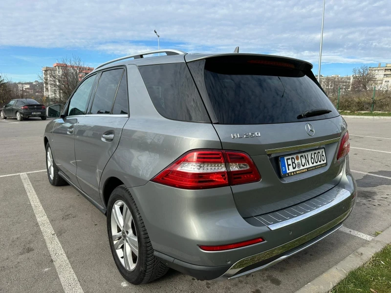 Mercedes-Benz ML 250 CDI??, снимка 5 - Автомобили и джипове - 49291212