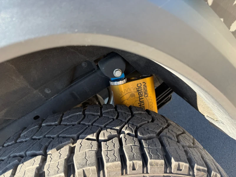 Chevrolet Colorado ZR2, снимка 14 - Автомобили и джипове - 51839127