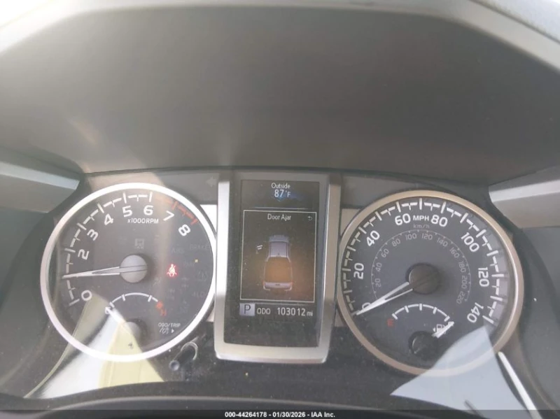 Toyota Tacoma SR5 V6 * КРАЙНА ЦЕНА* CARFAX, снимка 7 - Автомобили и джипове - 53400532