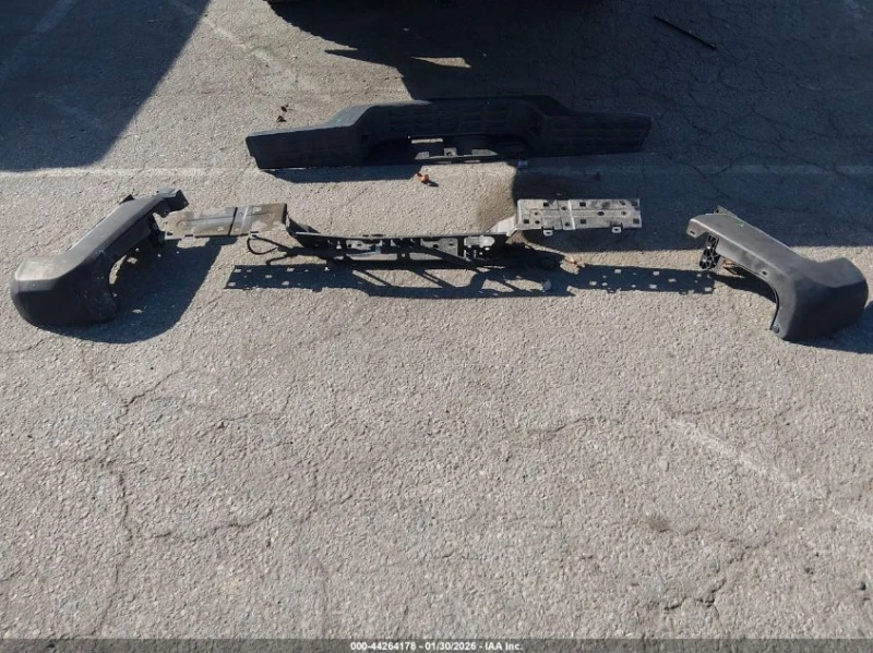 Toyota Tacoma SR5 V6 * КРАЙНА ЦЕНА* CARFAX, снимка 12 - Автомобили и джипове - 53400532