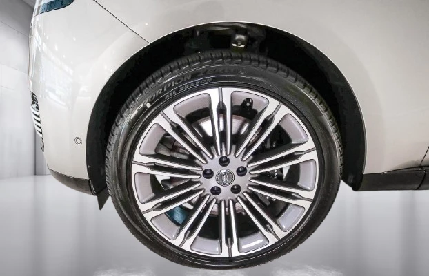 Land Rover Range rover P615 LWB = SV = Air Suspension Гаранция - изображение 3