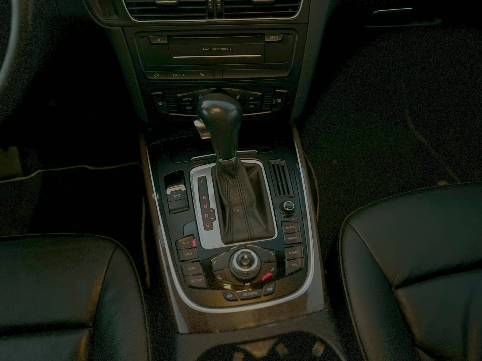 Audi Q5 * 3.0V6TDI-QUATTRO* ПОДГРЕВ* ПАНОРАМА*  | Mobile.bg — изображение 14