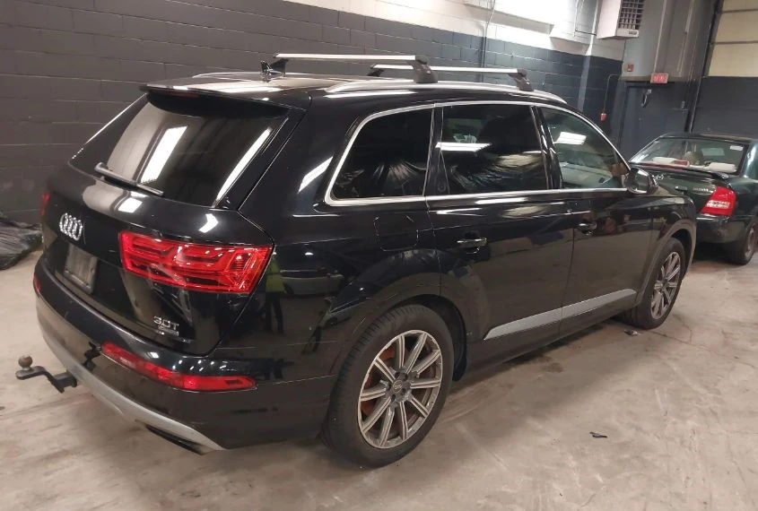Audi Q7 FULL/КЛИП/360/Distronic/Крайна цена до България! - изображение 5