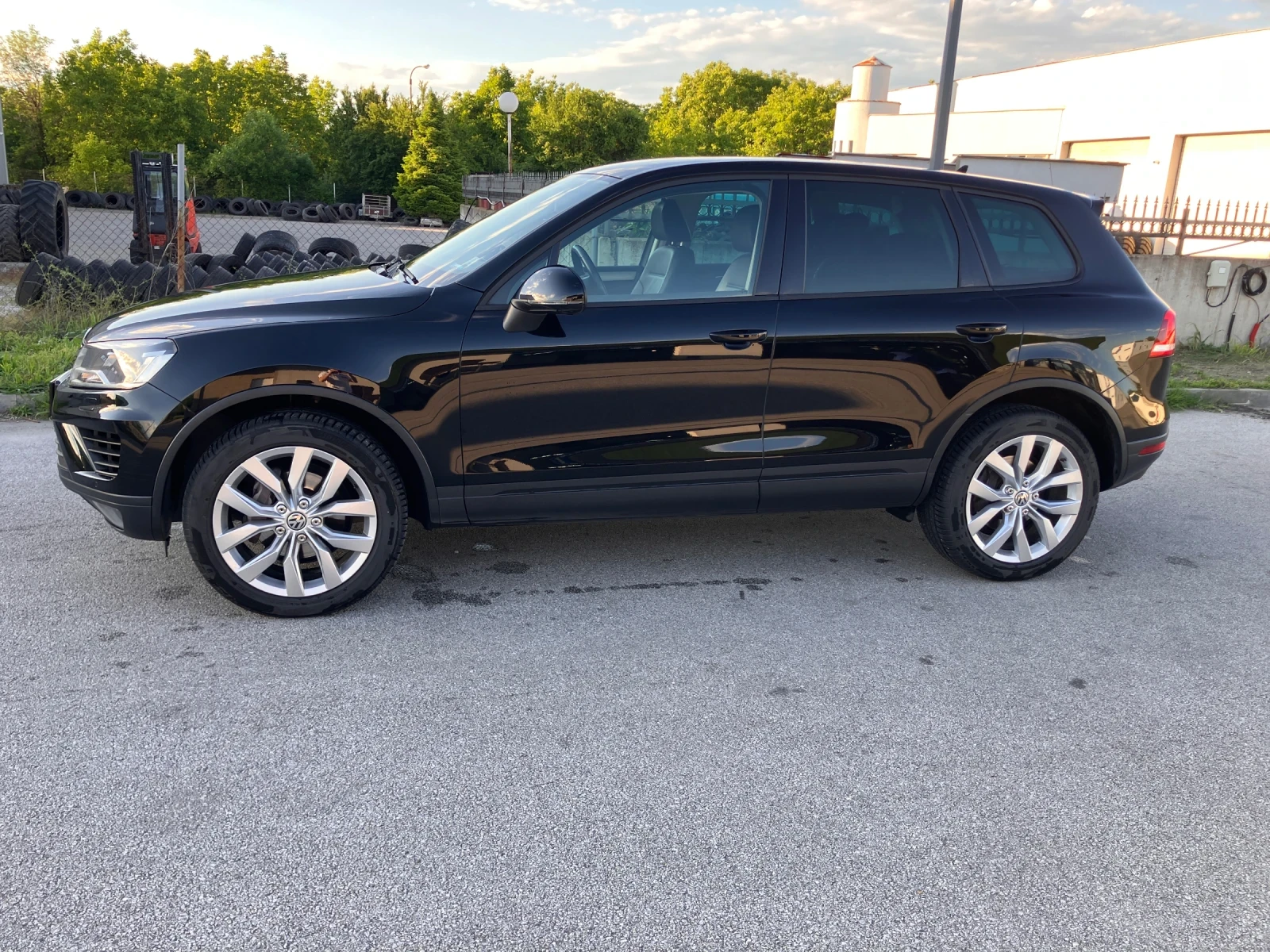 VW Touareg 3.0 V6 7P6 - изображение 4