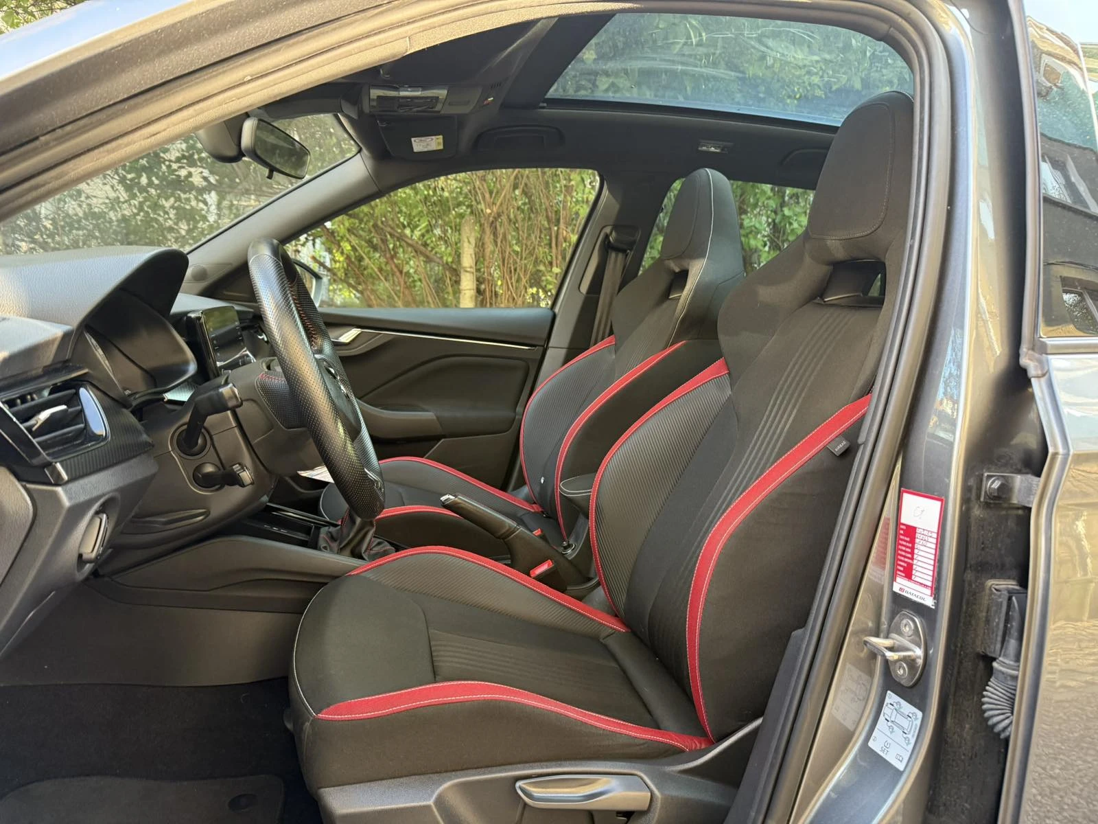 Skoda Kamiq 1.0 TSI  G TEC Monte Carlo Edition - изображение 8