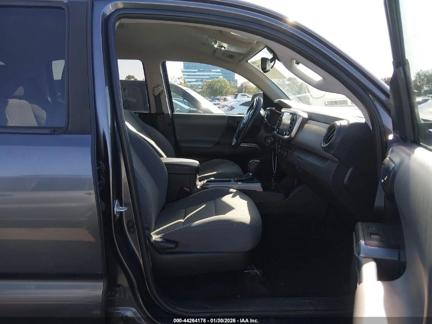 Toyota Tacoma SR5 V6 * КРАЙНА ЦЕНА* CARFAX - изображение 5