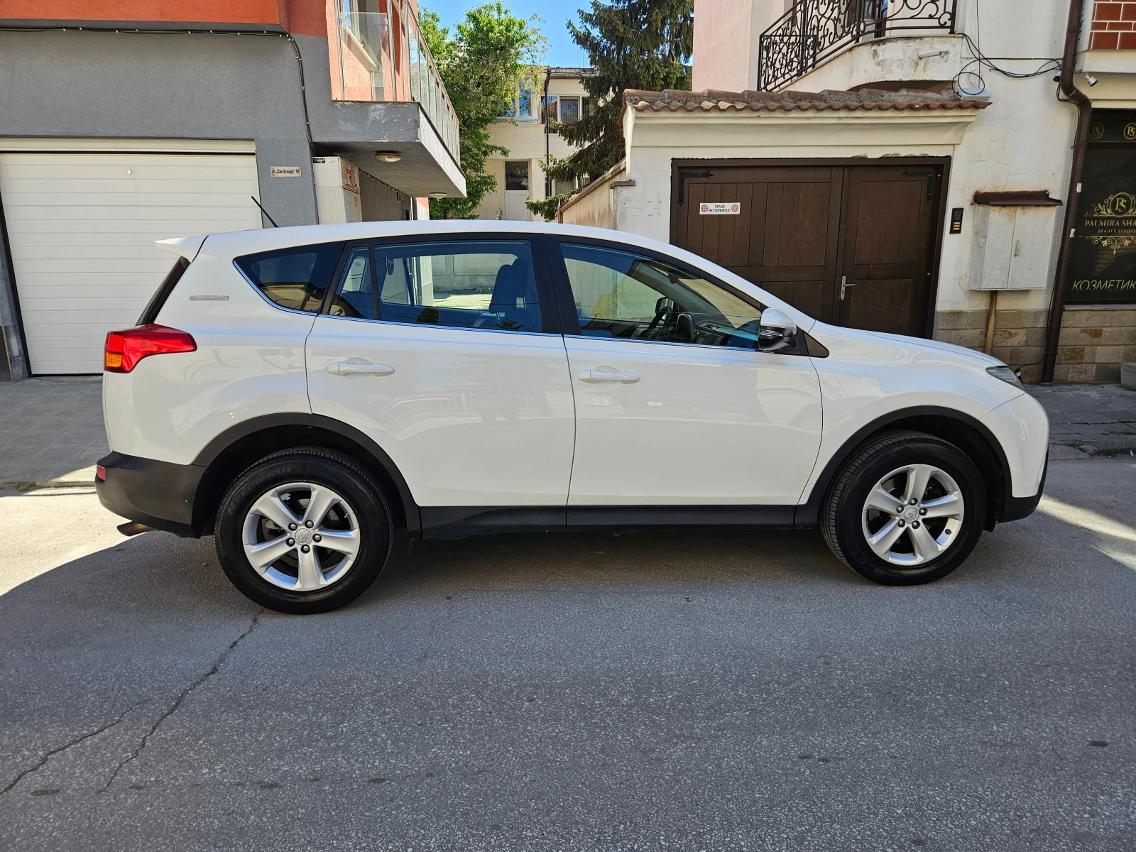 Toyota Rav4 2.0 D-4D 125ph 188325km, снимка 4 - Автомобили и джипове - 54323364