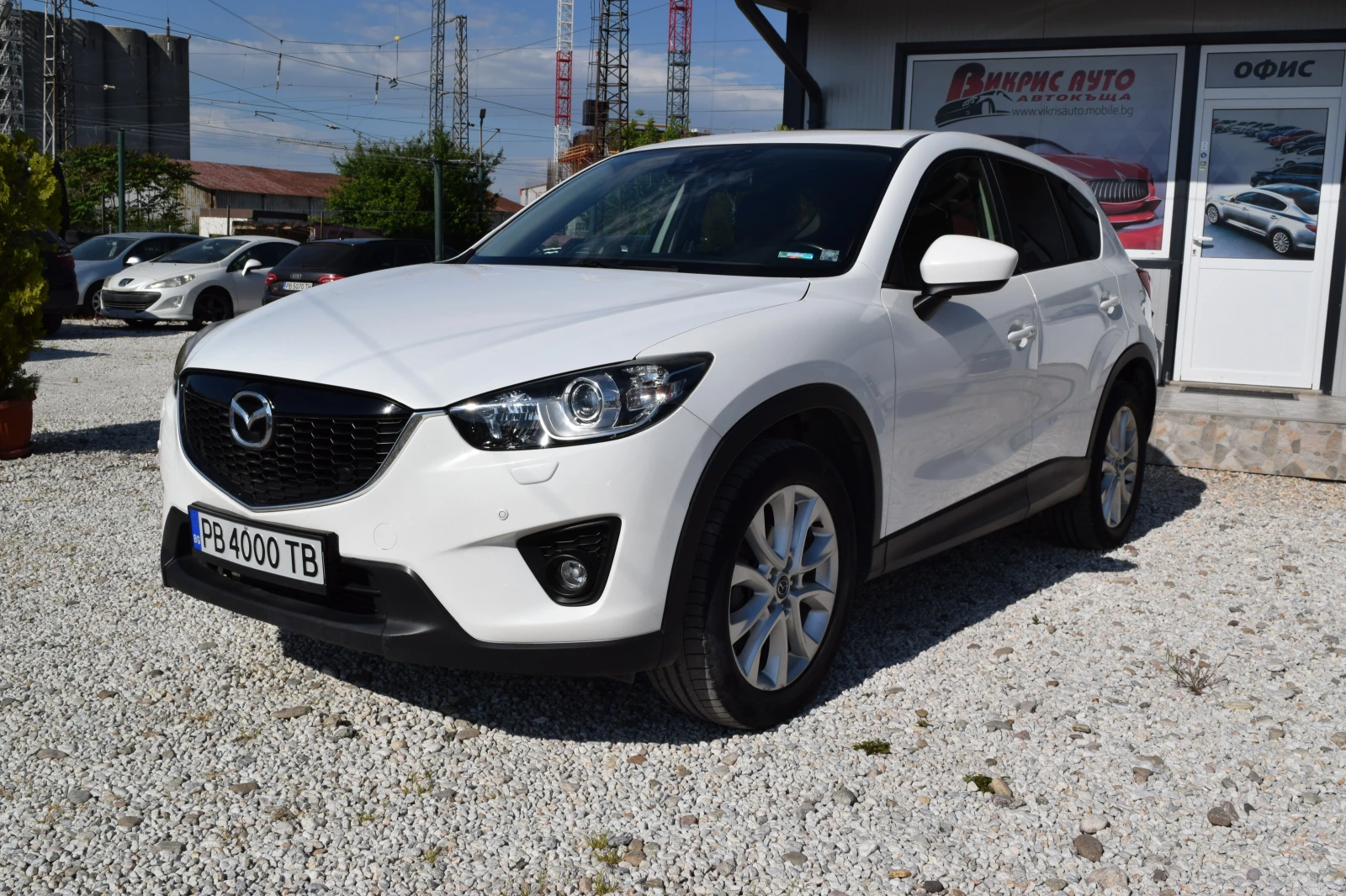 Mazda CX-5 2.2D* Keyless* Нави* Камера* Подгрев* Сервизна ист, снимка 3 - Автомобили и джипове - 54791086