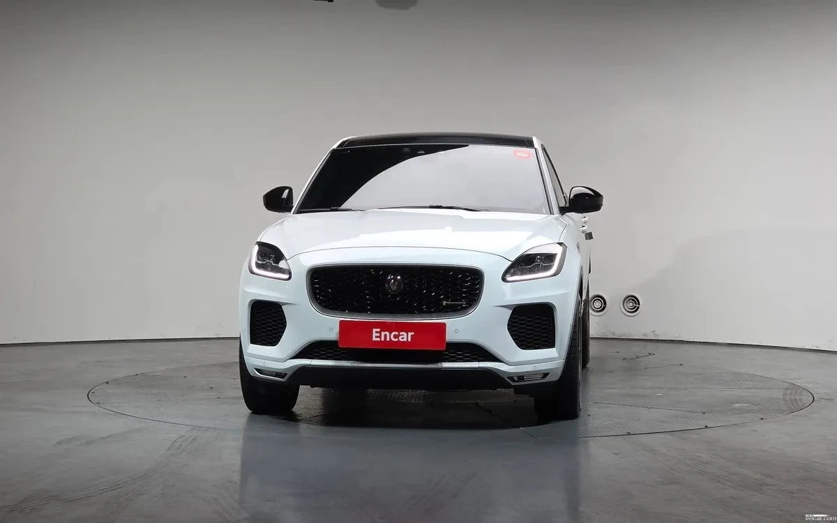 Jaguar E-pace P250 R-Dynamic SE, снимка 3 - Автомобили и джипове - 54854722