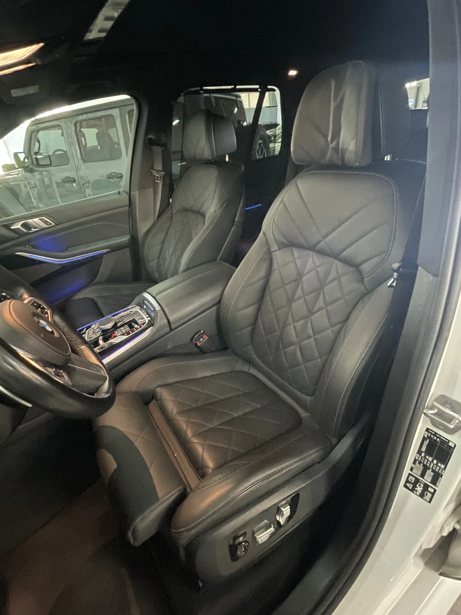 BMW X5 Mpak/360/harman/kardon/обдух/подгр/теглич/ФУЛЛ!!!, снимка 11 - Автомобили и джипове - 55226150