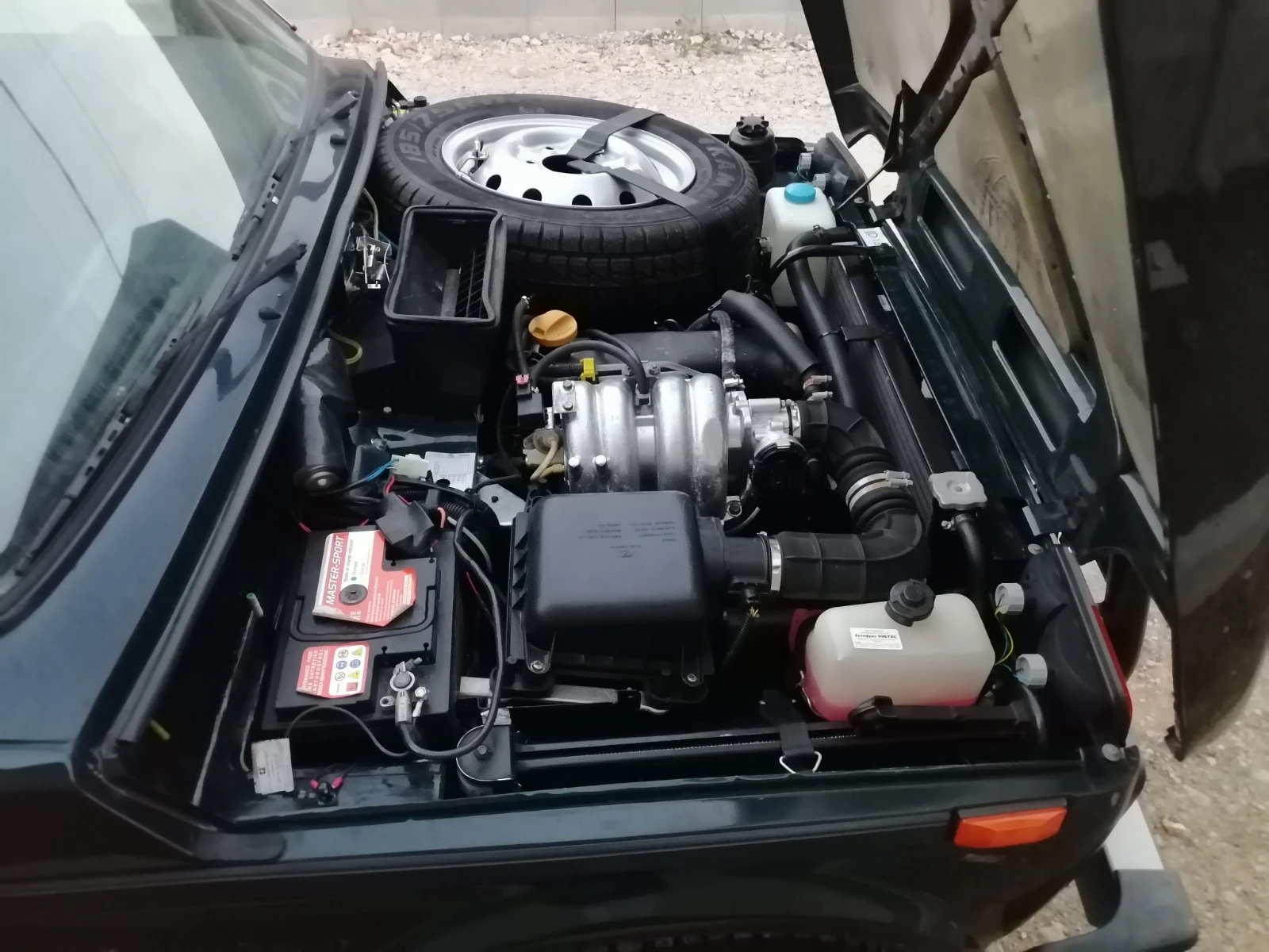 Lada Niva 1.7, снимка 6 - Автомобили и джипове - 55905378