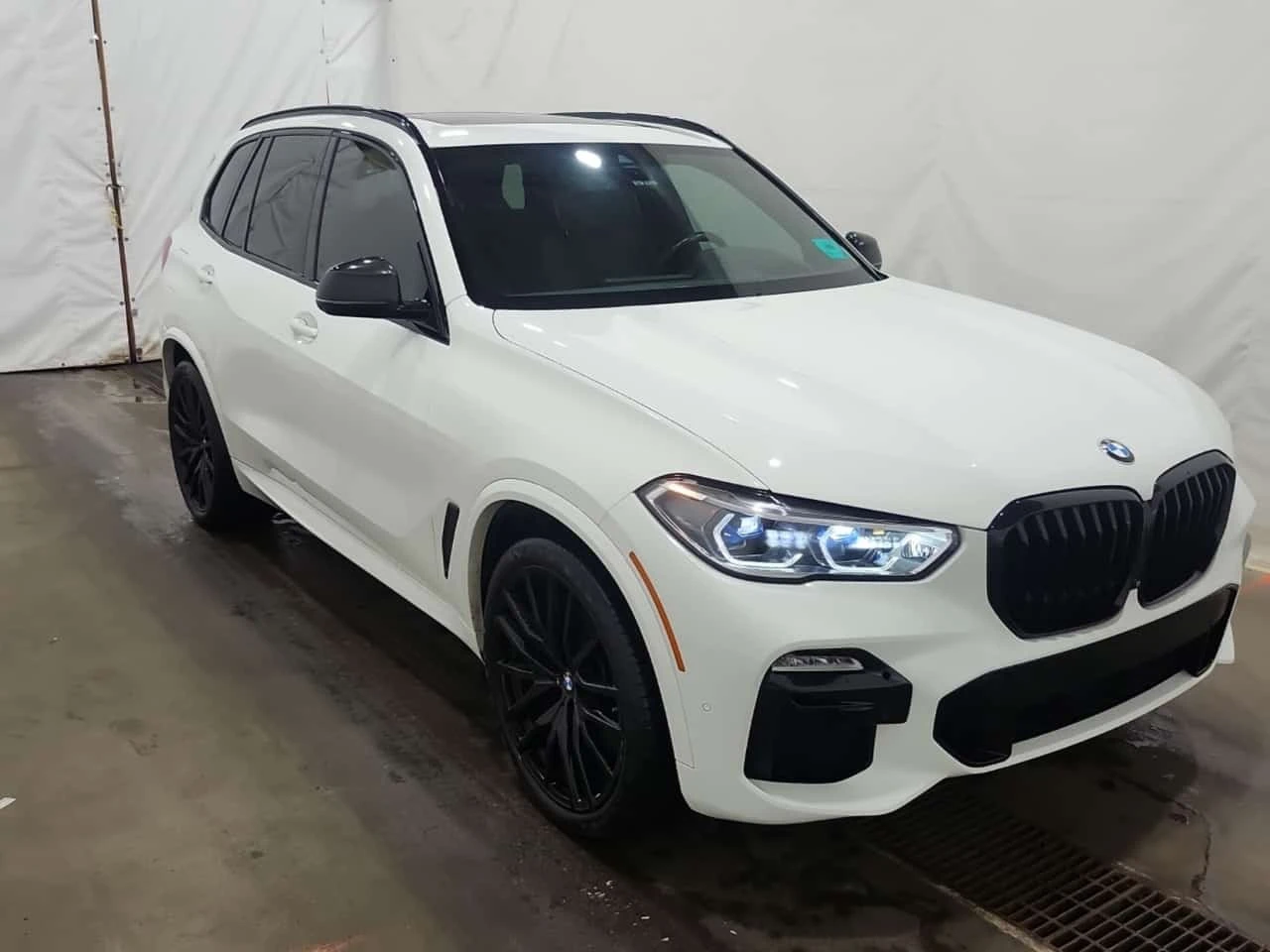 BMW X5  SKYLONGE / LAZER / SWAROVSKI / AMBIENT / ОБДУХ, снимка 2 - Автомобили и джипове - 56273340
