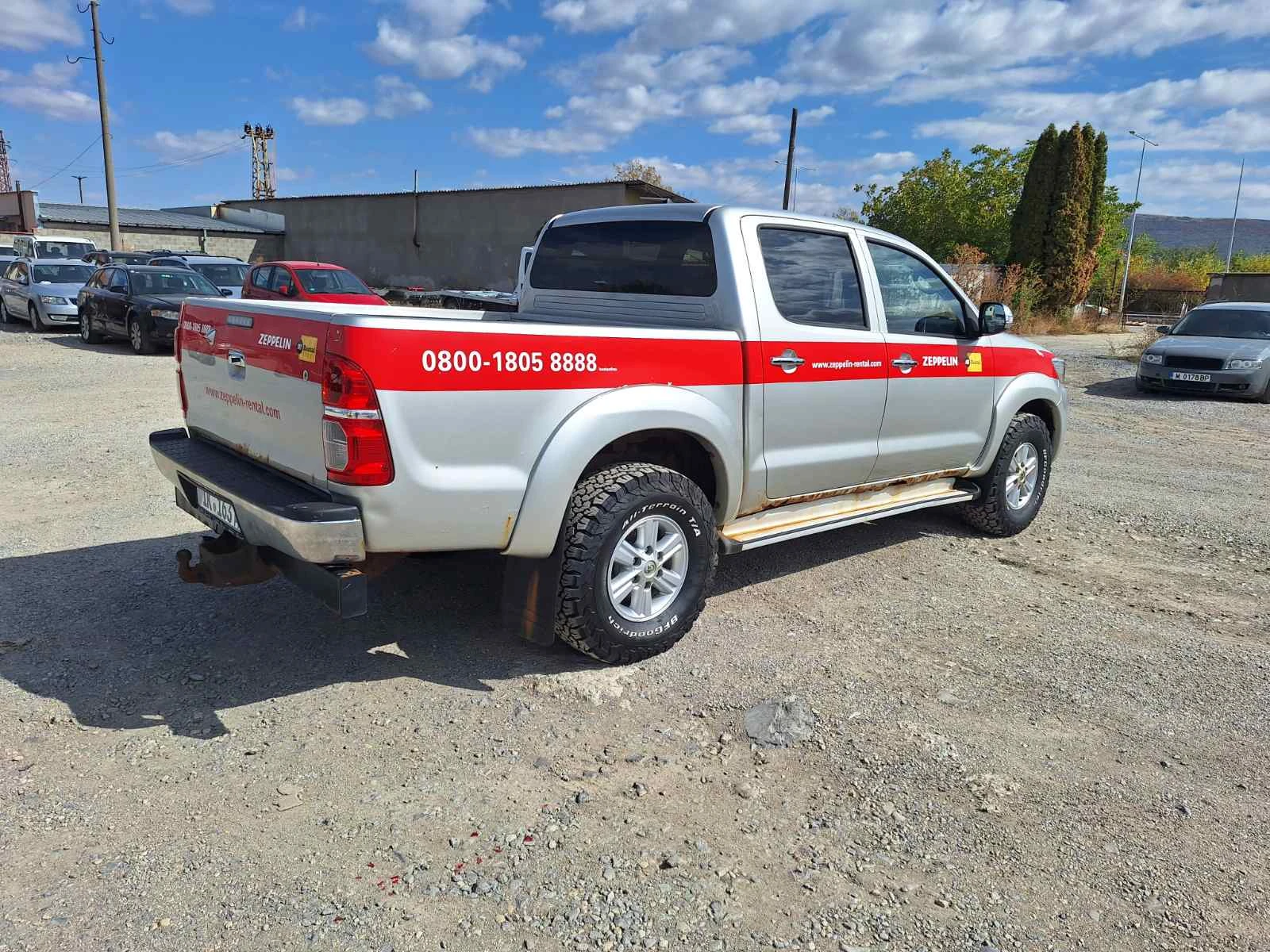 Toyota Hilux 3.0 171к.с, снимка 5 - Автомобили и джипове - 56289295