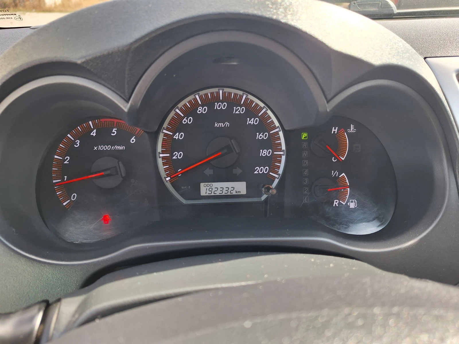 Toyota Hilux 3.0 171к.с, снимка 14 - Автомобили и джипове - 56289295