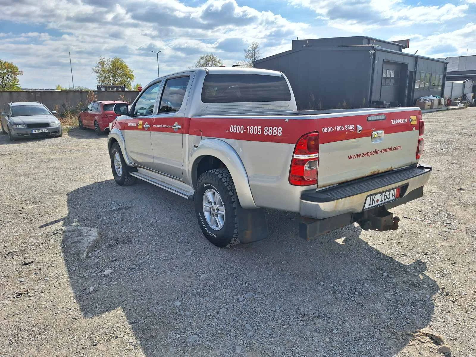 Toyota Hilux 3.0 171к.с, снимка 7 - Автомобили и джипове - 56289295