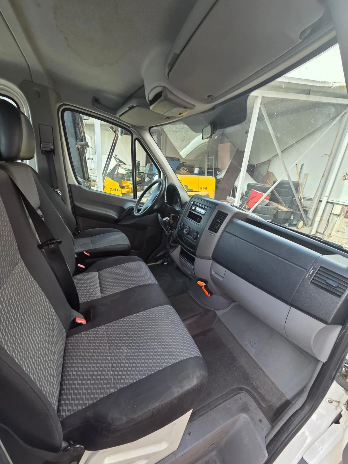 VW Crafter 2.0 TDI - изображение 9