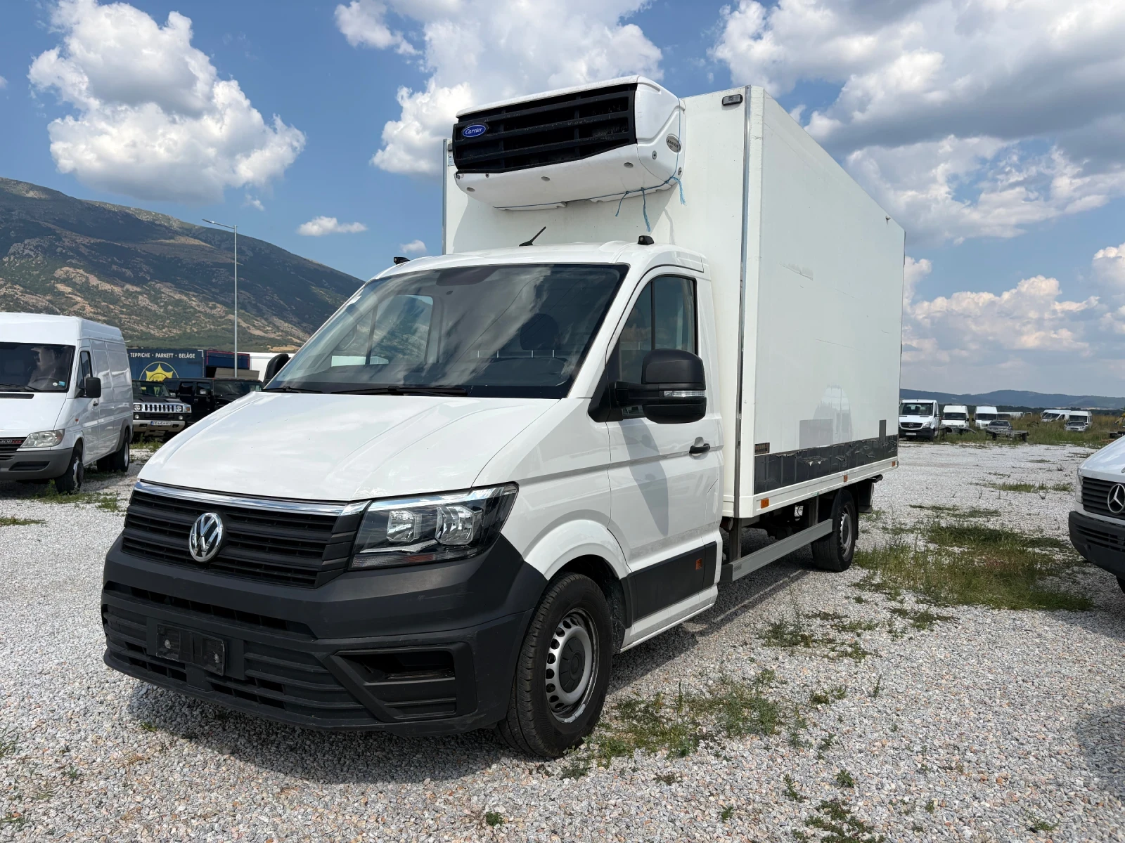 VW Crafter Хладилен, снимка 3 - Бусове и автобуси - 55607580