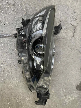 Десен фар за Mazda 6 GJ facelift с LED, снимка 3 - Части - 47396554