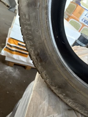 Гуми Зимни 235/55R20, снимка 4