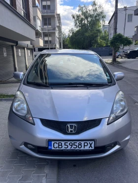 Обява за продажба на Honda Jazz Automatic, 1.4, Petrol ~12 960 лв. - изображение 2