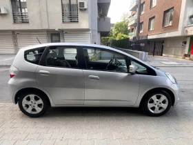 Обява за продажба на Honda Jazz Automatic, 1.4, Petrol ~12 960 лв. - изображение 6