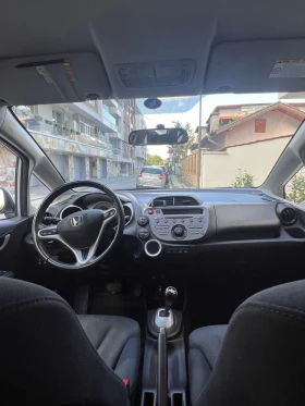 Обява за продажба на Honda Jazz Automatic, 1.4, Petrol ~12 960 лв. - изображение 9