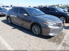 ������ Toyota Camry