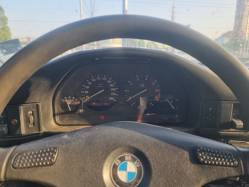 BMW 520 e34, снимка 7 - Автомобили и джипове - 46369877