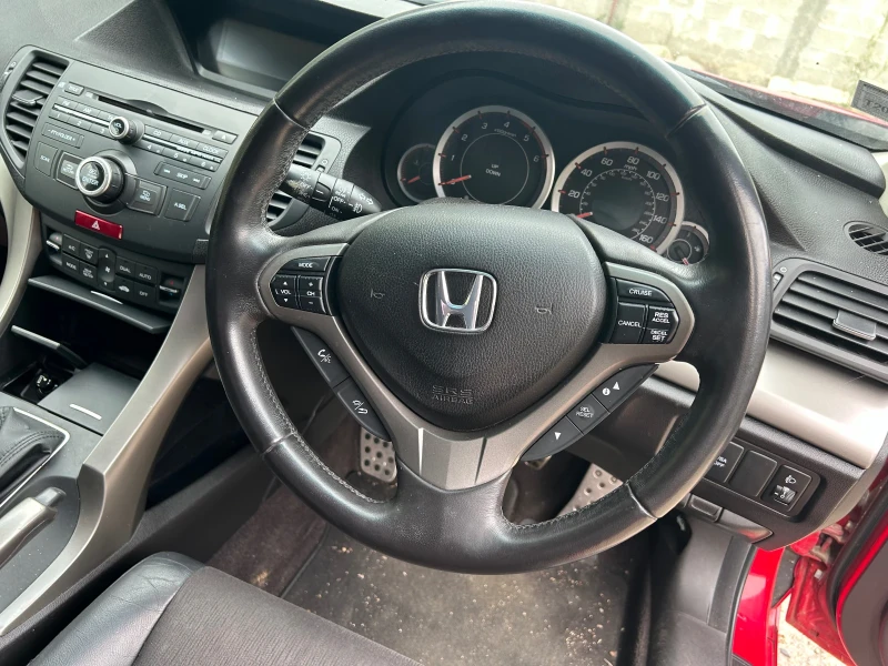 Honda Accord 2.2 i-DTEC , снимка 7 - Автомобили и джипове - 47224990