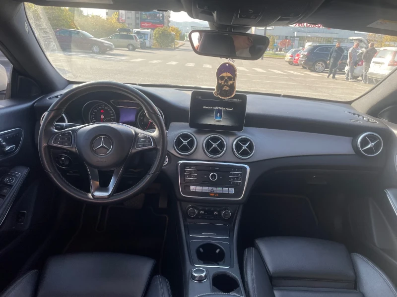 Mercedes-Benz CLA 250, снимка 5 - Автомобили и джипове - 47995571