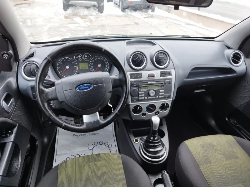 Ford Fiesta 1.25i, снимка 11 - Автомобили и джипове - 48667740