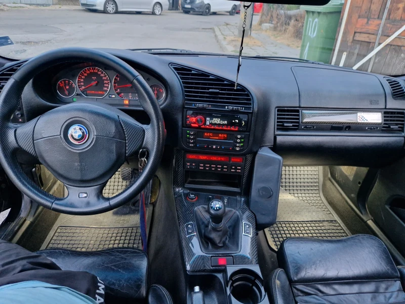 BMW 320 FULL M3 пакет , снимка 11 - Автомобили и джипове - 52424465